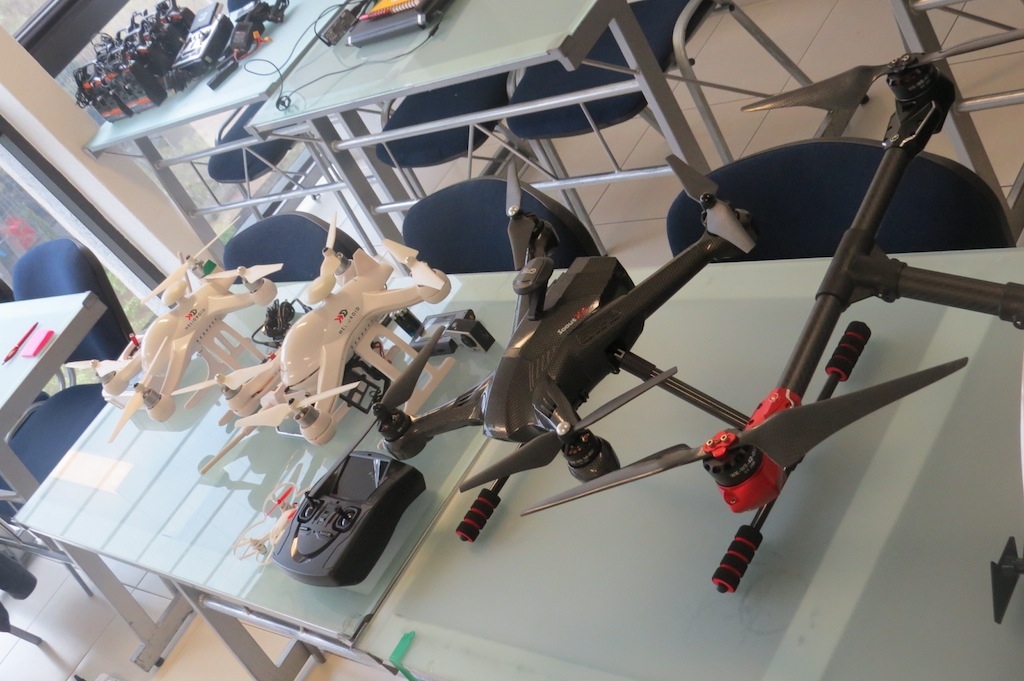 Drone Academy La Escuela Que Te Enseña A Manejar Un Dron Drone Academy La Escuela Que Te Enseña A Manejar Un Dron