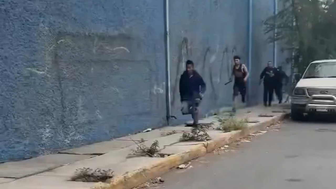 ¡El que graba sí hizo algo! Ciudadano capta persecución policial y colabora en la detención de presuntos ladrones en Nuevo León