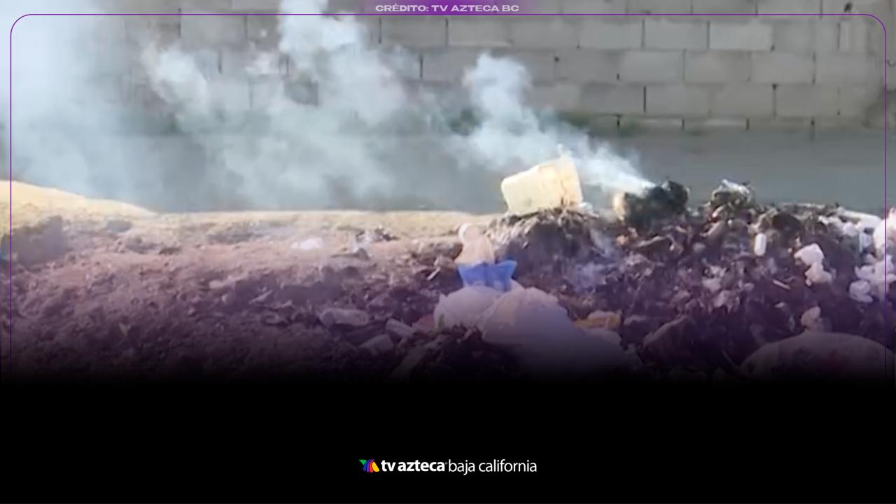 Vecinos denuncian quema de basura en Villas del Campo