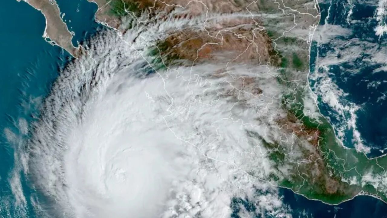 Confirman nombres de los huracanes para la temporada 2026: ¿Cómo afectará a Puebla?