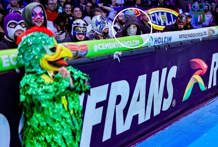 Con máscara de Místico, Bad Bunny sorprende a la Arena México antes de sus conciertos en CDMX