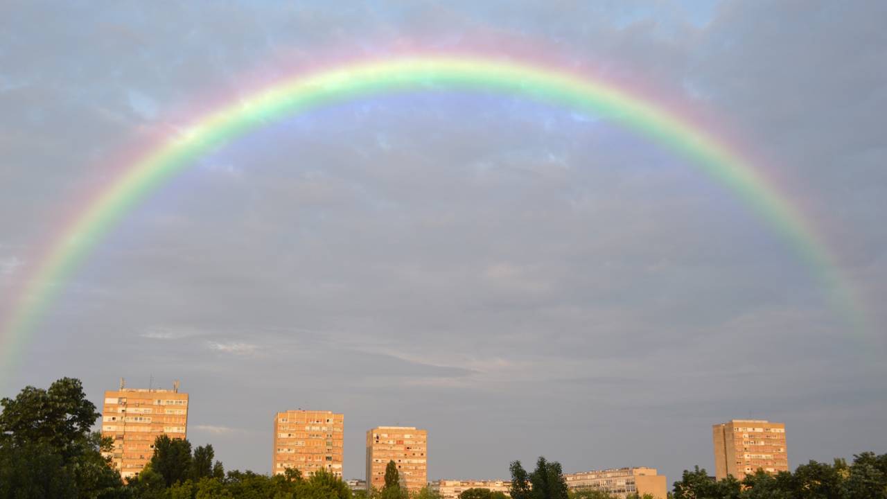 Esta es la razón por la que los arcoíris tienen siete colores en específico