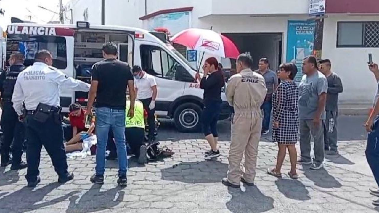 Accidente contra camioneta dejó tráfico intenso en Tehuacán hoy; mujer resultó herida