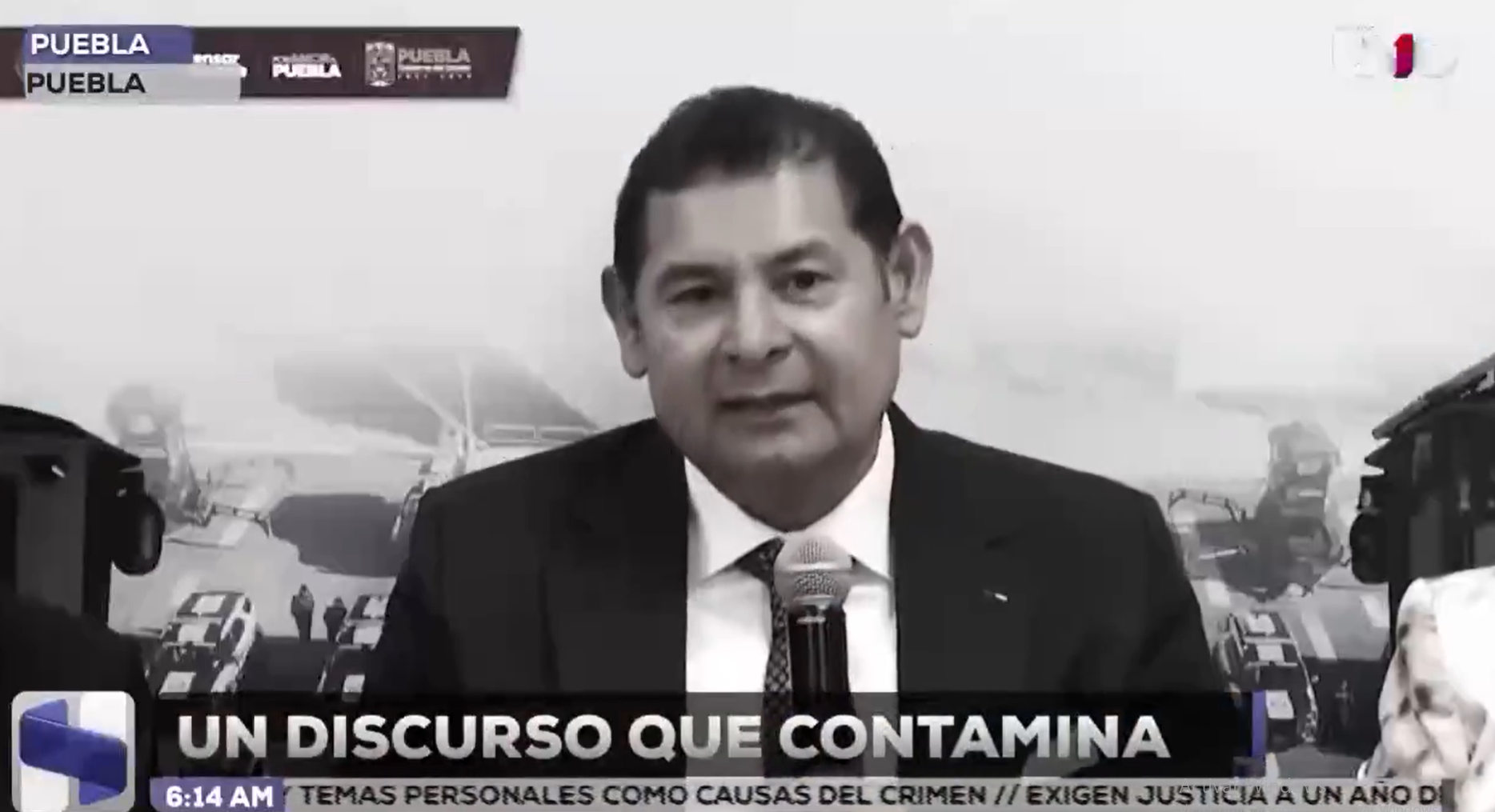 ¿Y el cuidado al medio ambiente del que tanto habla el gobierno del Estado? Pendones y propaganda saturan las calles de Puebla, propiciando contaminación visual y ambiental en las principales calles y avenidas