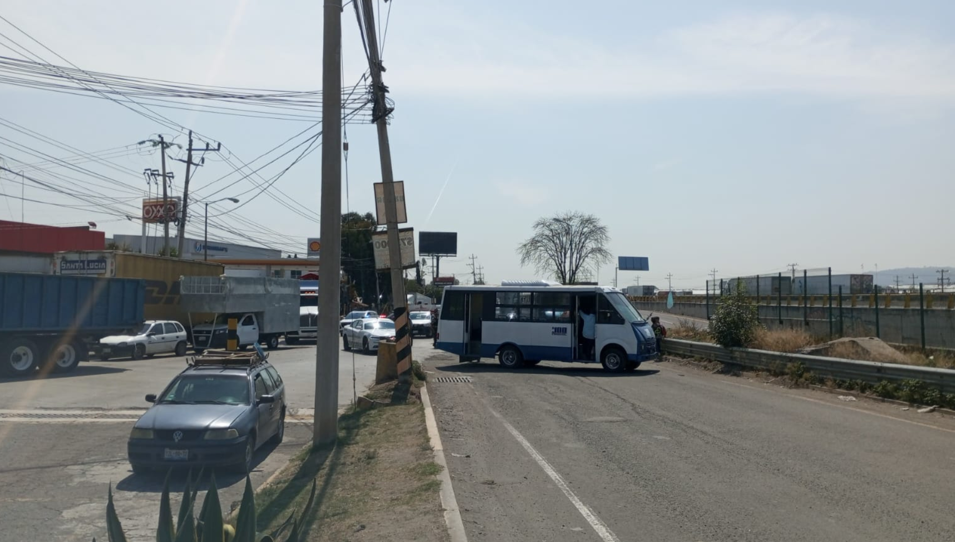 Movilización en la autopista México-Puebla por CIERRE hoy jueves; vías alternas