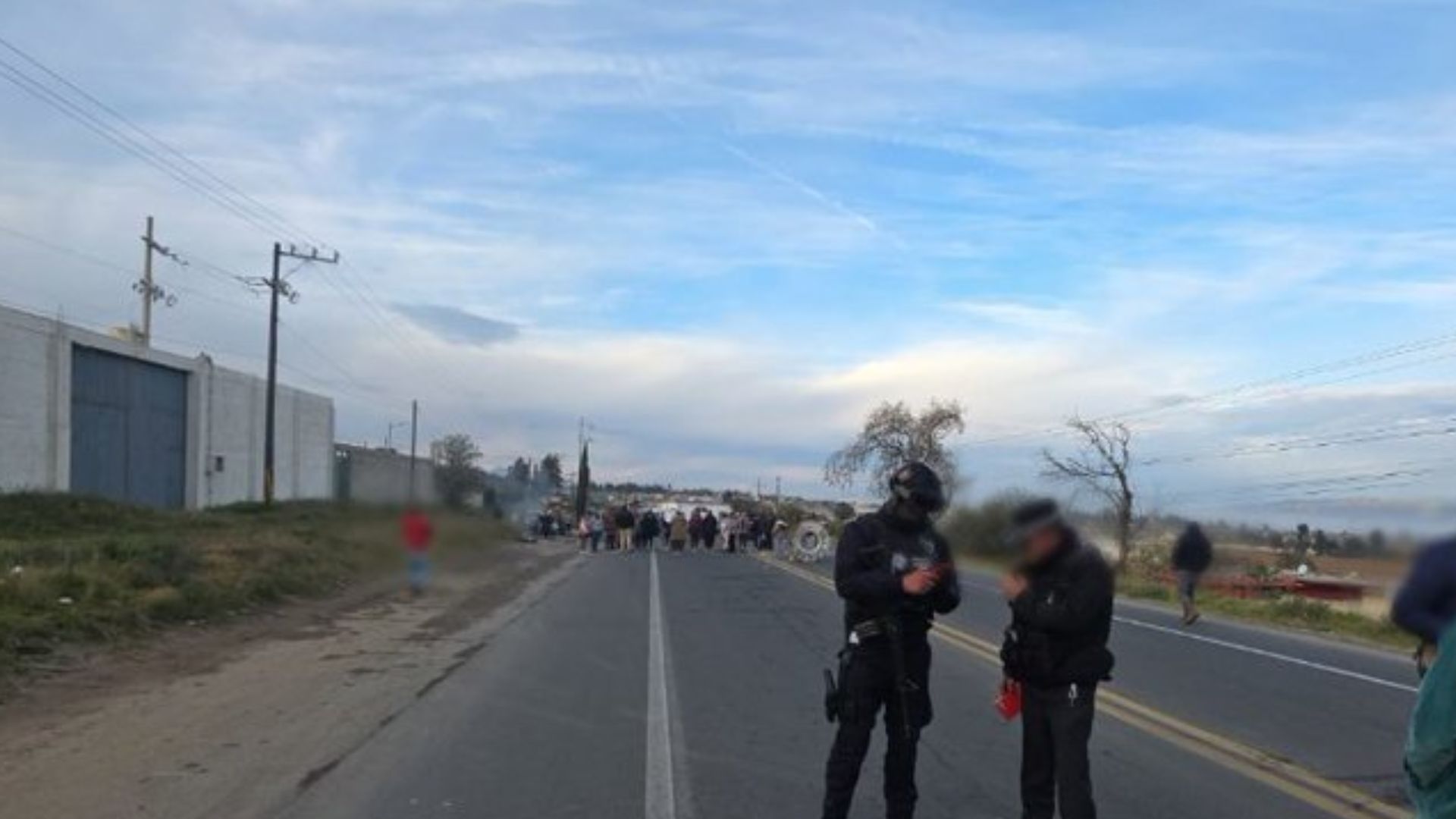 Bloqueo en la carretera San Hipólito-Xalapa hoy 21 de enero 2026