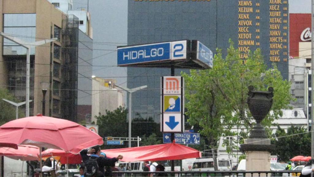 Metro CDMX Cierran la estación Hidalgo de las líneas 2 y 3 hasta nuevo