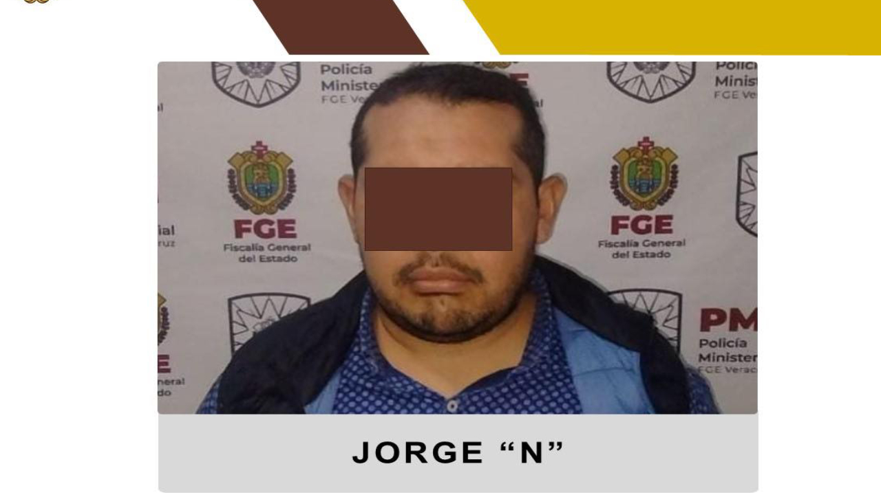 Detienen a hombre por homicidio de tres personas en Veracruz