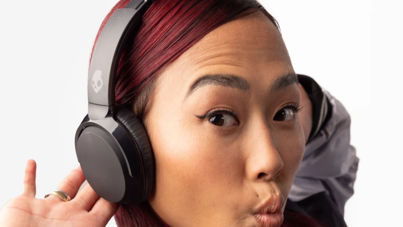 Liverpool oferta audífonos Skullcandy con gran batería y tecnología de localización