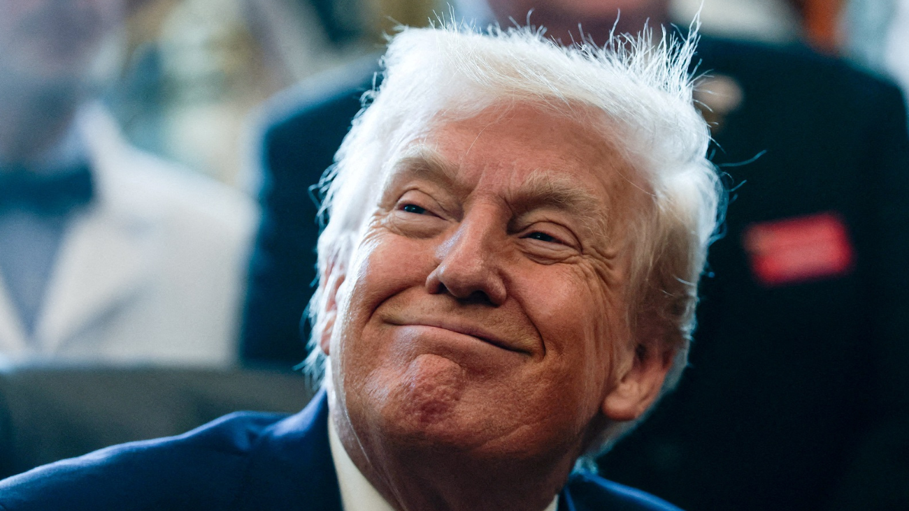 Trump aprueba deducción fiscal que permite a jubilados en EUA ahorrar en sus impuestos