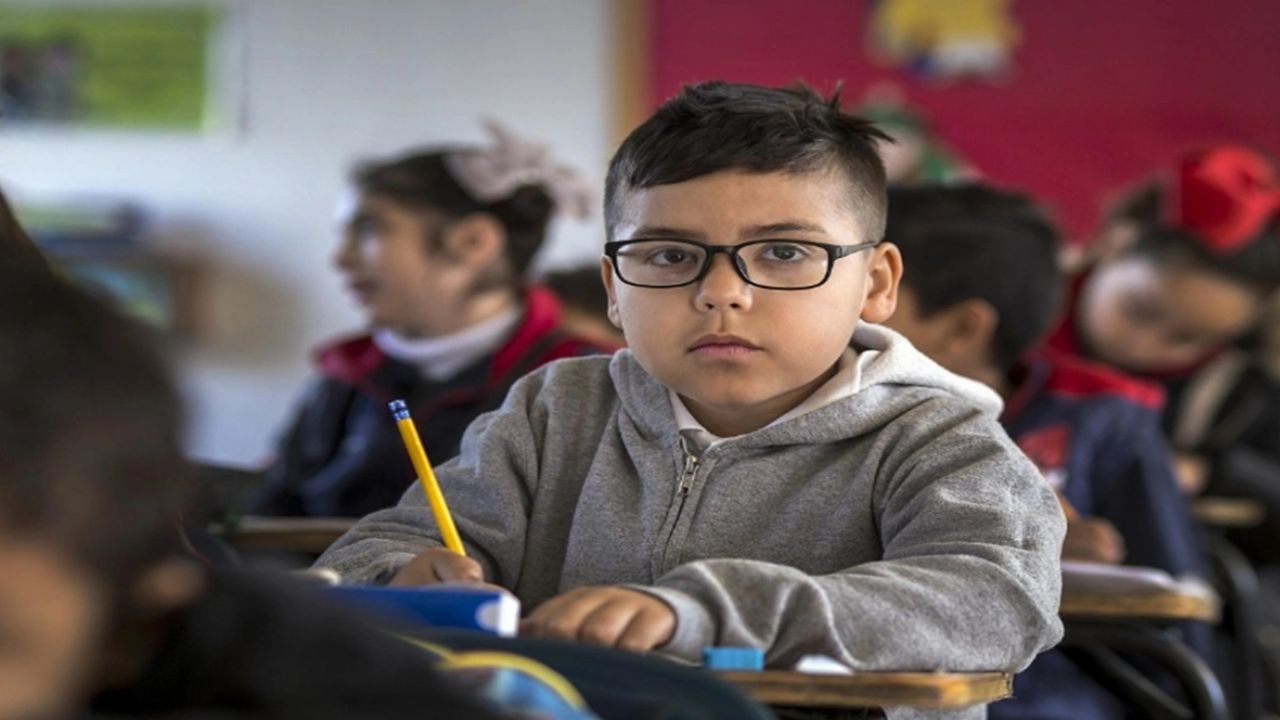 ¿Se mantendrá el calendario escolar de clases 2025-2026 ?: Así desató polémica nacional