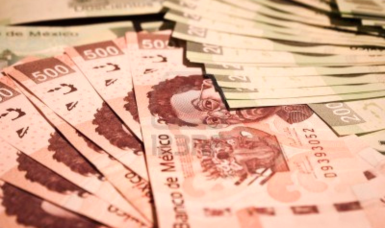 Revelado por el Banco de México: este es el truco definitivo para detectar billetes falsos