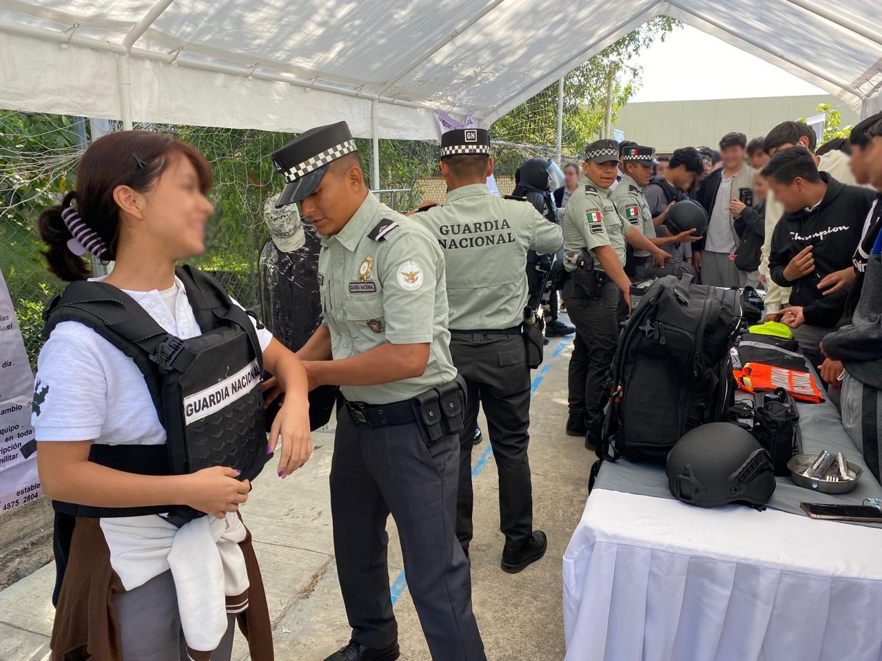 Guardia Nacional imparte pláticas sobre prevención del delito en Jalisco