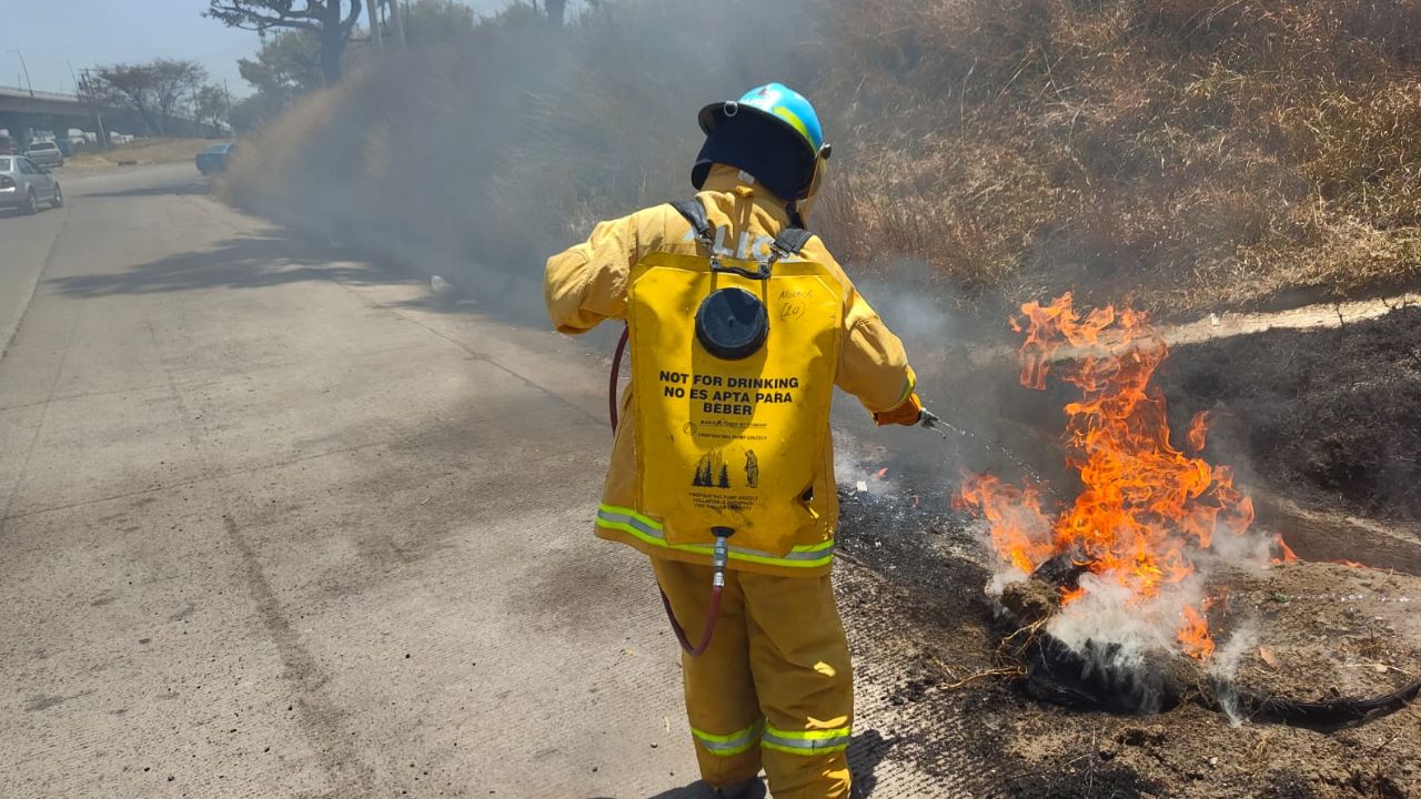 ¿Hubo un incendio cerca de la autopista Puebla–Orizaba hoy?: Humo intenso y afectaciones