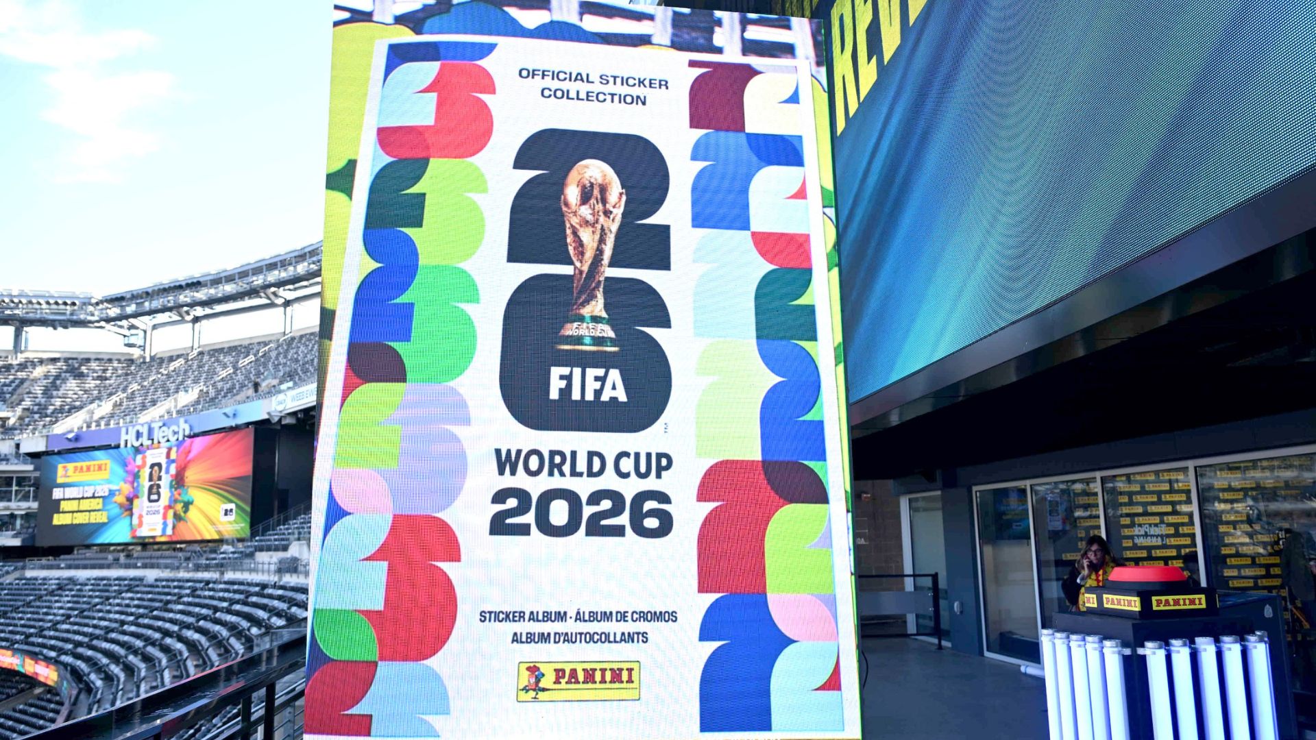Presentan el álbum de la Copa Mundial de la FIFA