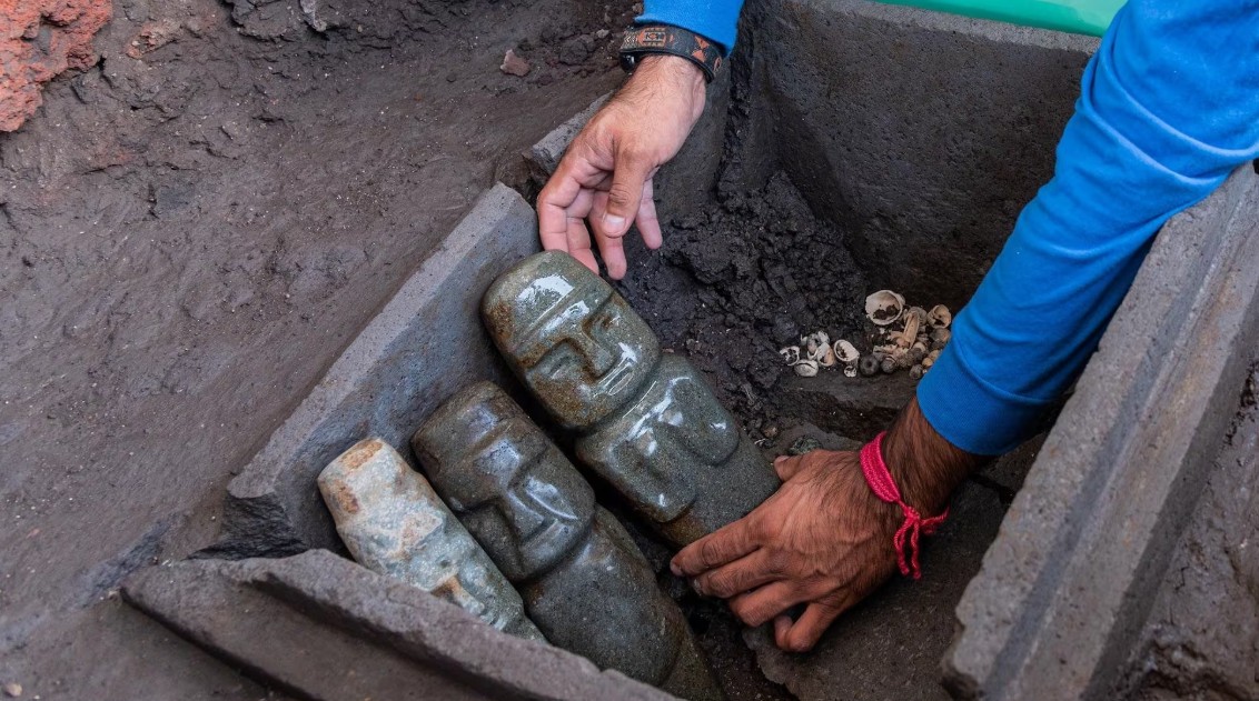 La arqueología mexicana queda en shock: 6 ofrendas halladas cambian lo que sabíamos del imperio mexica