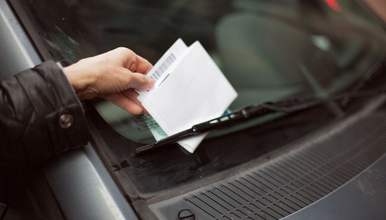 ¡Te saldrá carísimo! Ahora pagarás $2,815 por cometer esta infracción en Edomex