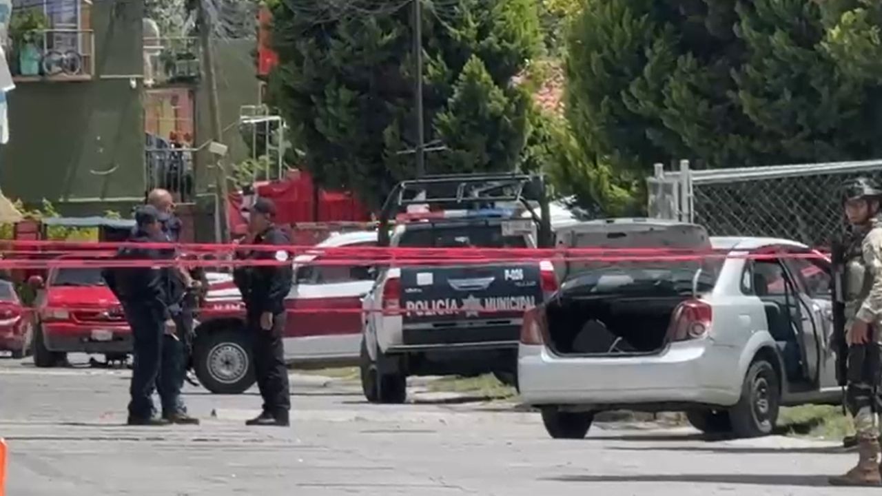 Dan último adiós a jóvenes que murieron en accidente de Coronango