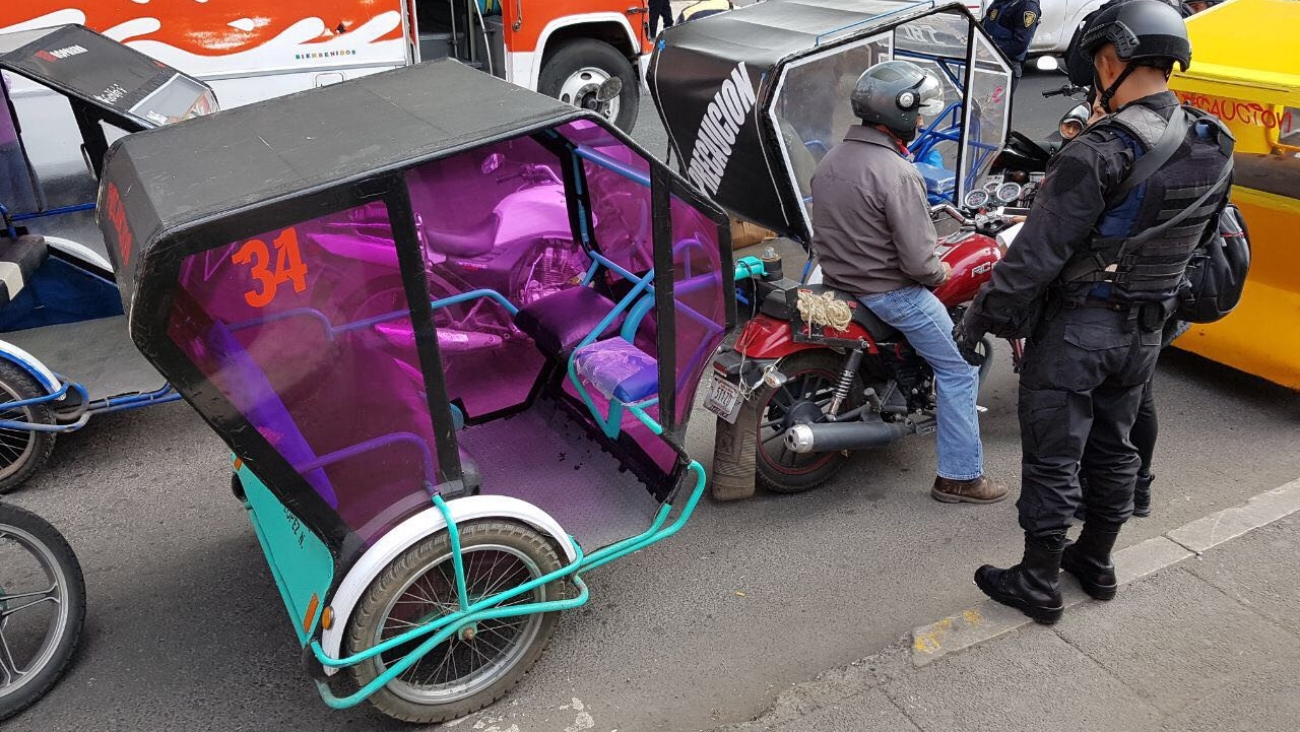 Buscan sacar de la informalidad a los mototaxis en la capital