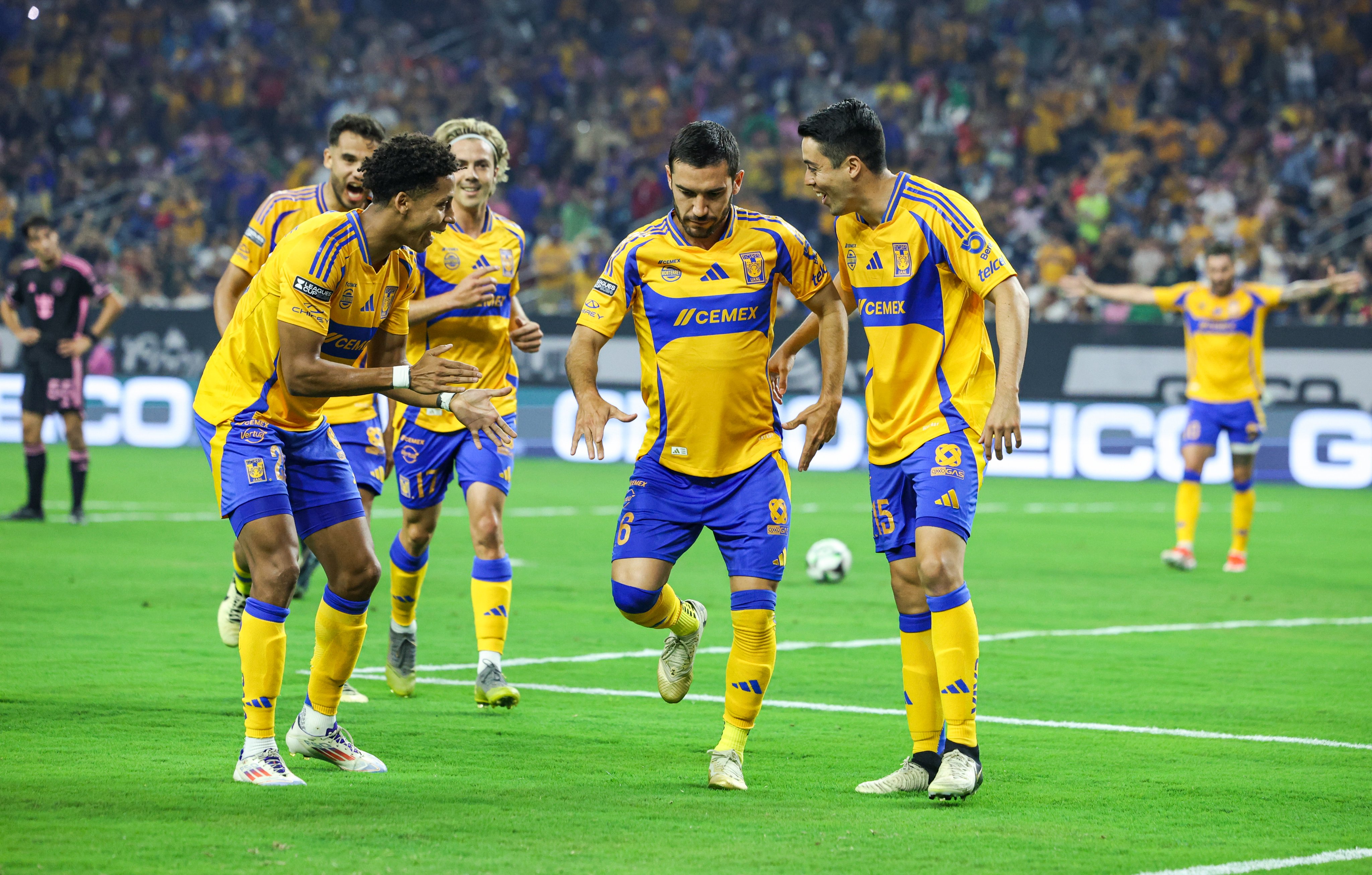Tv Azteca Deportes Vivo TV Azteca transmitirá Tigres vs Chivas EN VIVO GRATIS| Jornada 5 del