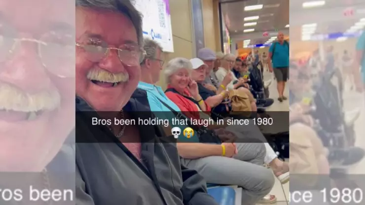 ¡Risa contagiosa! Hombre se vuelve viral por su peculiar carcajada.jpg