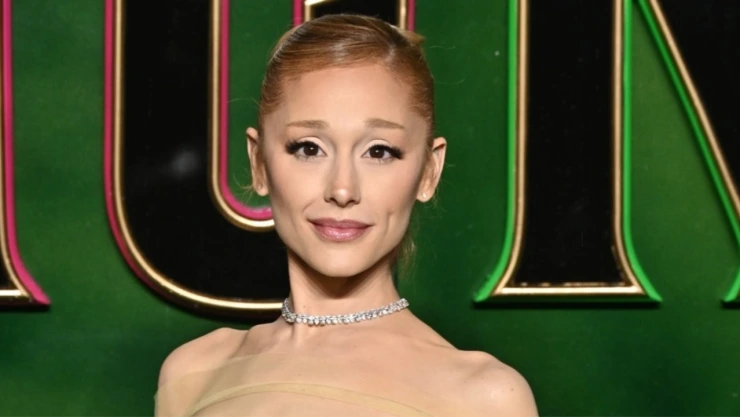 Ariana Grande responde a las críticas a su cuerpo delgado