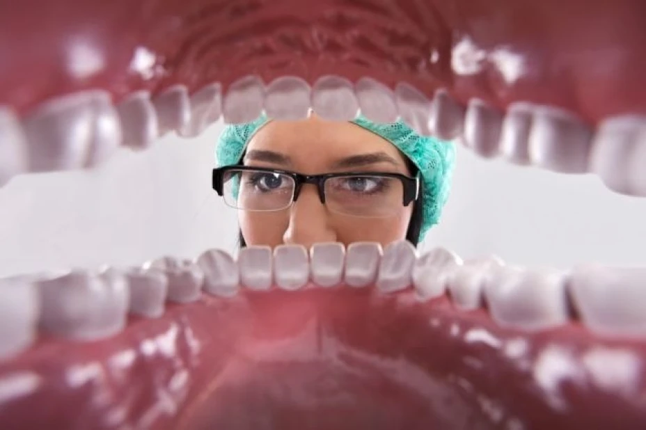 Sólo 4 de cada 10 mexicanos se lava los dientes