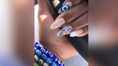 uñas turcas almendradas.jpeg