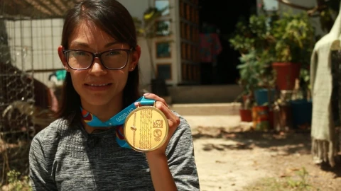 Laura Galván se reinicia y hace historia en el atletismo 