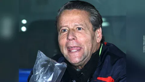 Alfredo Adame denuncia robo de familia con la que se peleó. (VIDEO)