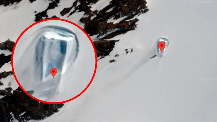 Esta es la ‘puerta’ en medio de la Antártida que encontraron en Google Maps.jpg