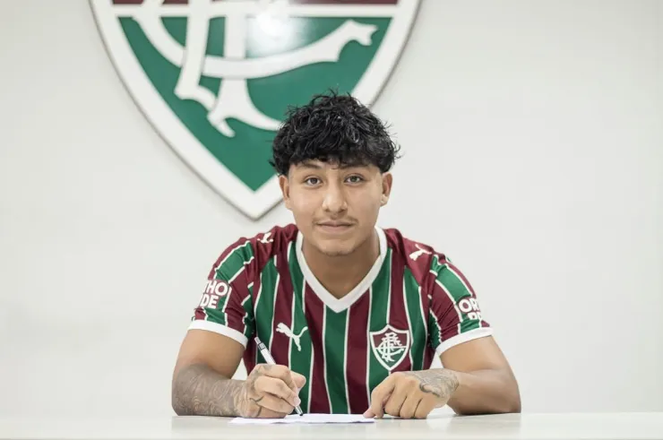 El mexicano Stiven Jiménez fichó a préstamo con Fluminense