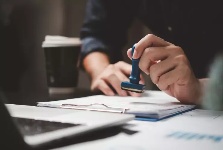 Green Card 2025 ¿Cuál es el requisito para evitar que te la rechacen este 2025