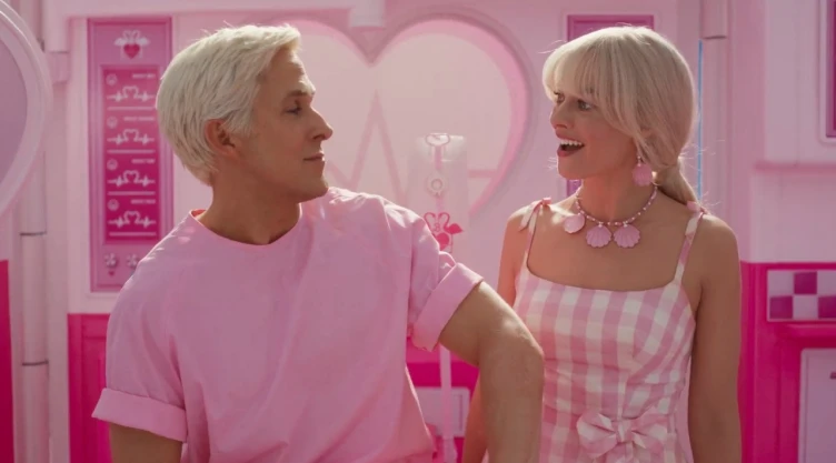 Barbie provoca escasez de pintura rosa en el mundo