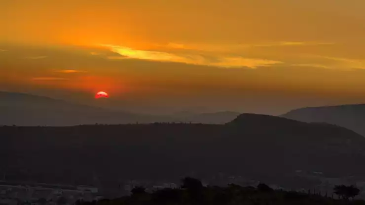 Sol al horizonte.jpeg