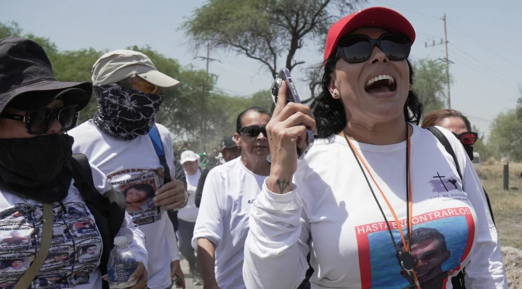 Madres buscadoras llegaron al Rancho Izaguirre en Teuchitlán.