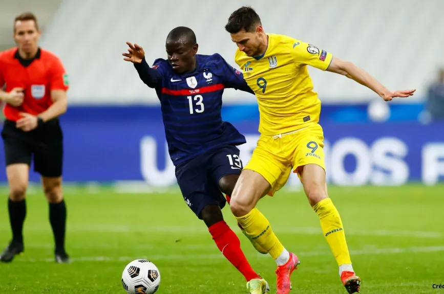 9 mejores futbolistas franceses.jpg