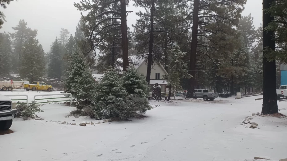 Primera nevada en México 2025 en Ensenada Baja California.jpg