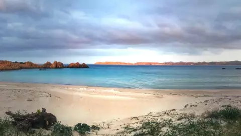 Isla desierta, Italia, Robison Crusoe.jpg