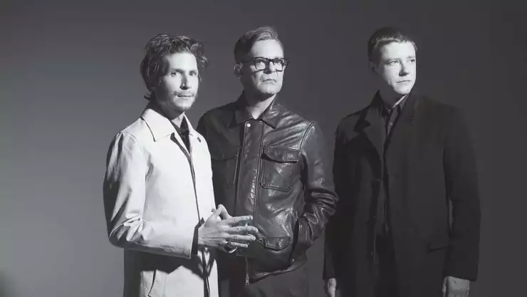 interpol concierto gratis.