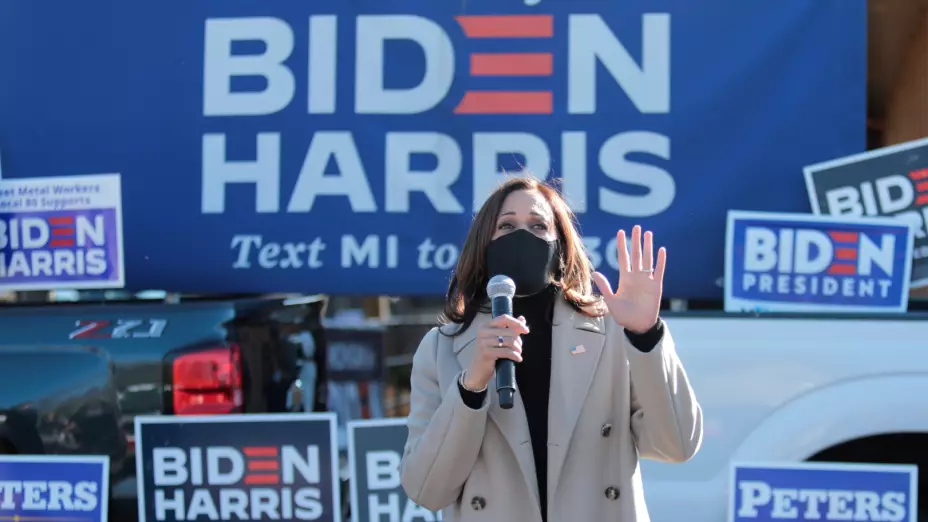 kamala-harris-especiales.jpg