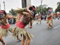 2 mil 500 artistas en acción, 11 carros alegóricos, 22 comparsas y diversos grupos de coreografías llenaron de alegría el corazón de la CDMX.