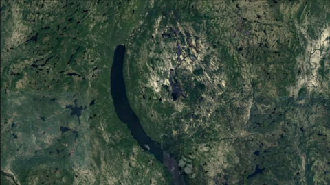 Navegaba por Google Maps y encontró un potencial meteorito