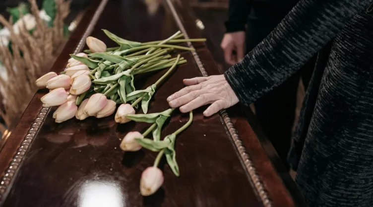 Funeral (5).jpg