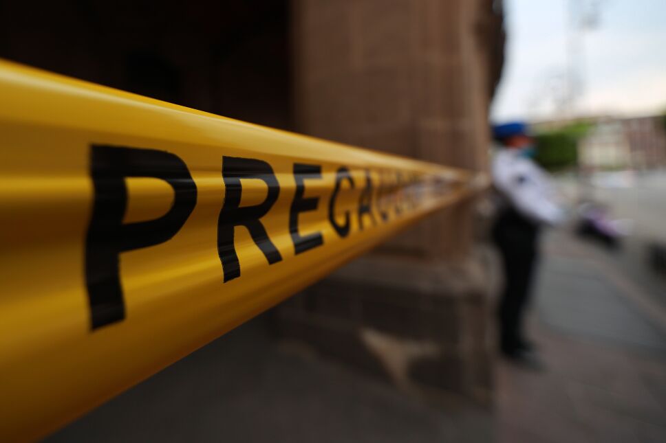Los restos que eran trasladados por un hombre en un diablito en el Centro de la CDMX pertenecían a dos niños
