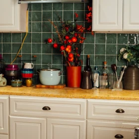 5 colores para atraer abundancia en tu cocina sin gastar más