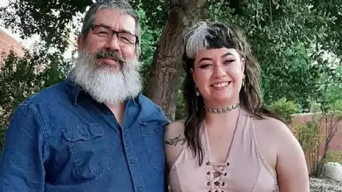 Vagabundo mata a padre e hija a puñaladas.jpg