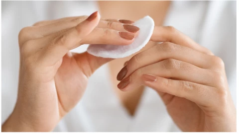 quitar esmalte sin acetona uñas