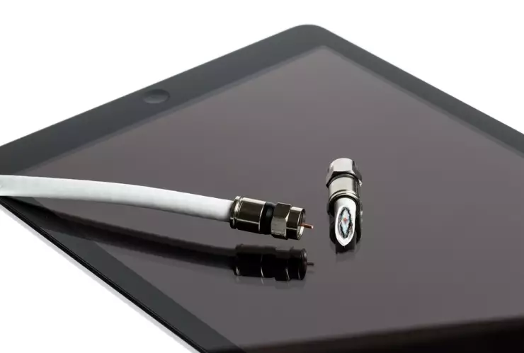 El secreto poco conocido para que tu tele tenga señal sin internet y sin antena