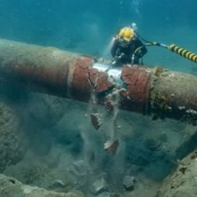 Pemex controla derrame de petróleo en Campeche